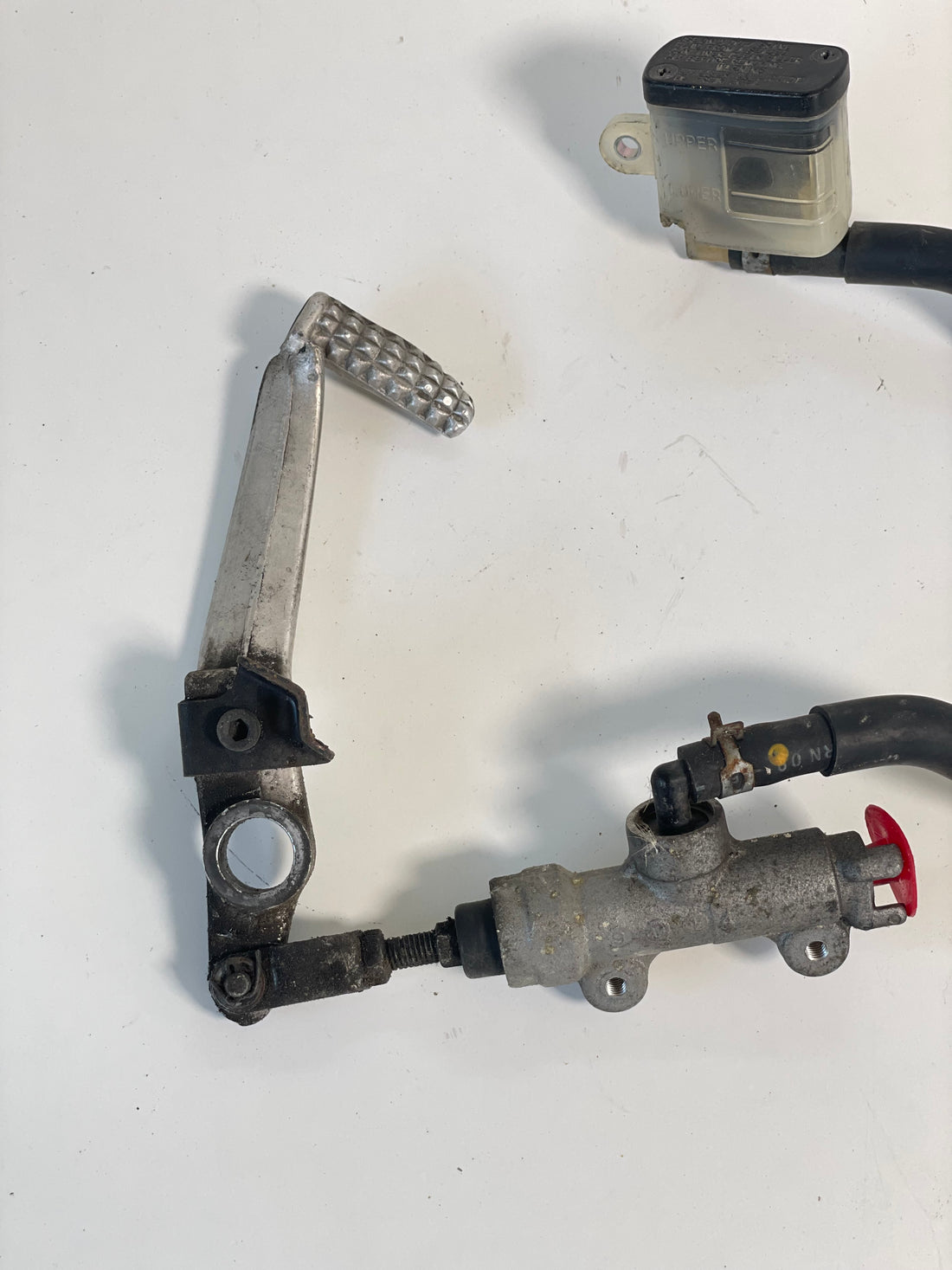 Pompa frana spate si pedala SFV 650 Gladius 2009-2016