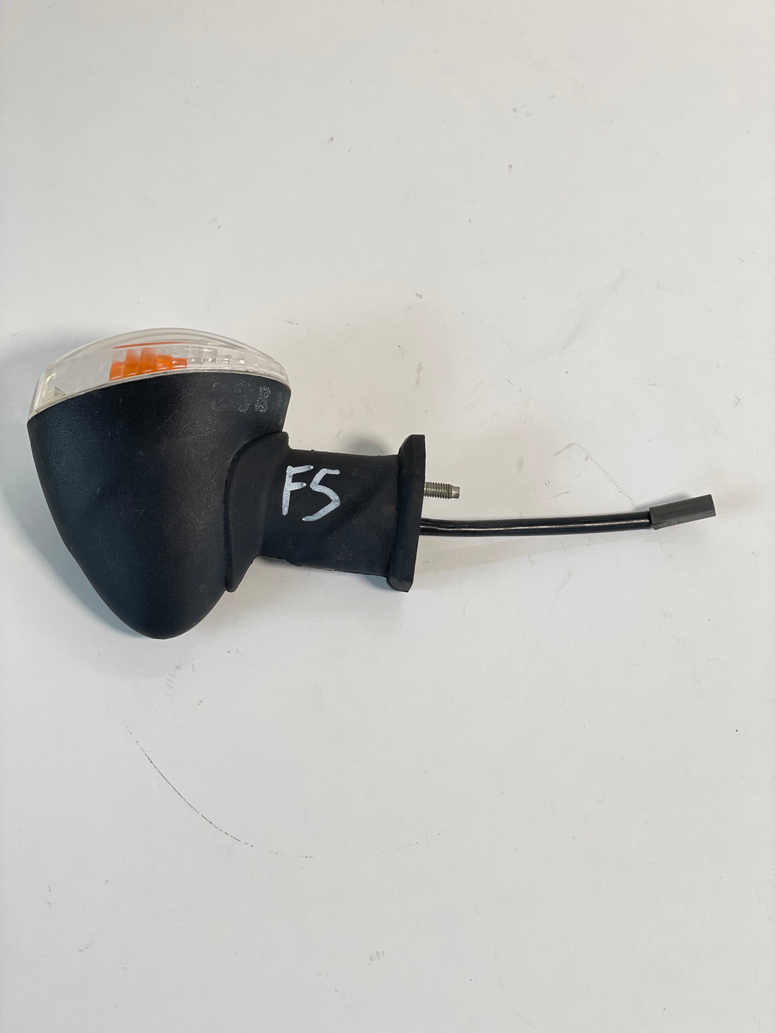 Semnalizare stanga fata SFV 650 Gladius 2009-2016