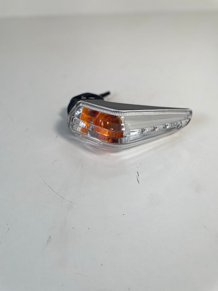 Semnalizare spate dreapta GSR600 2006-2010