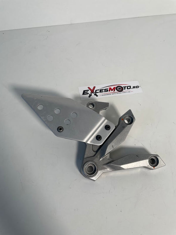 Suport scarita pilot dreapta Z750 R/N 2007-2011