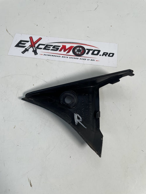 Capac dreapta parbriz CBR600F 2011-2013